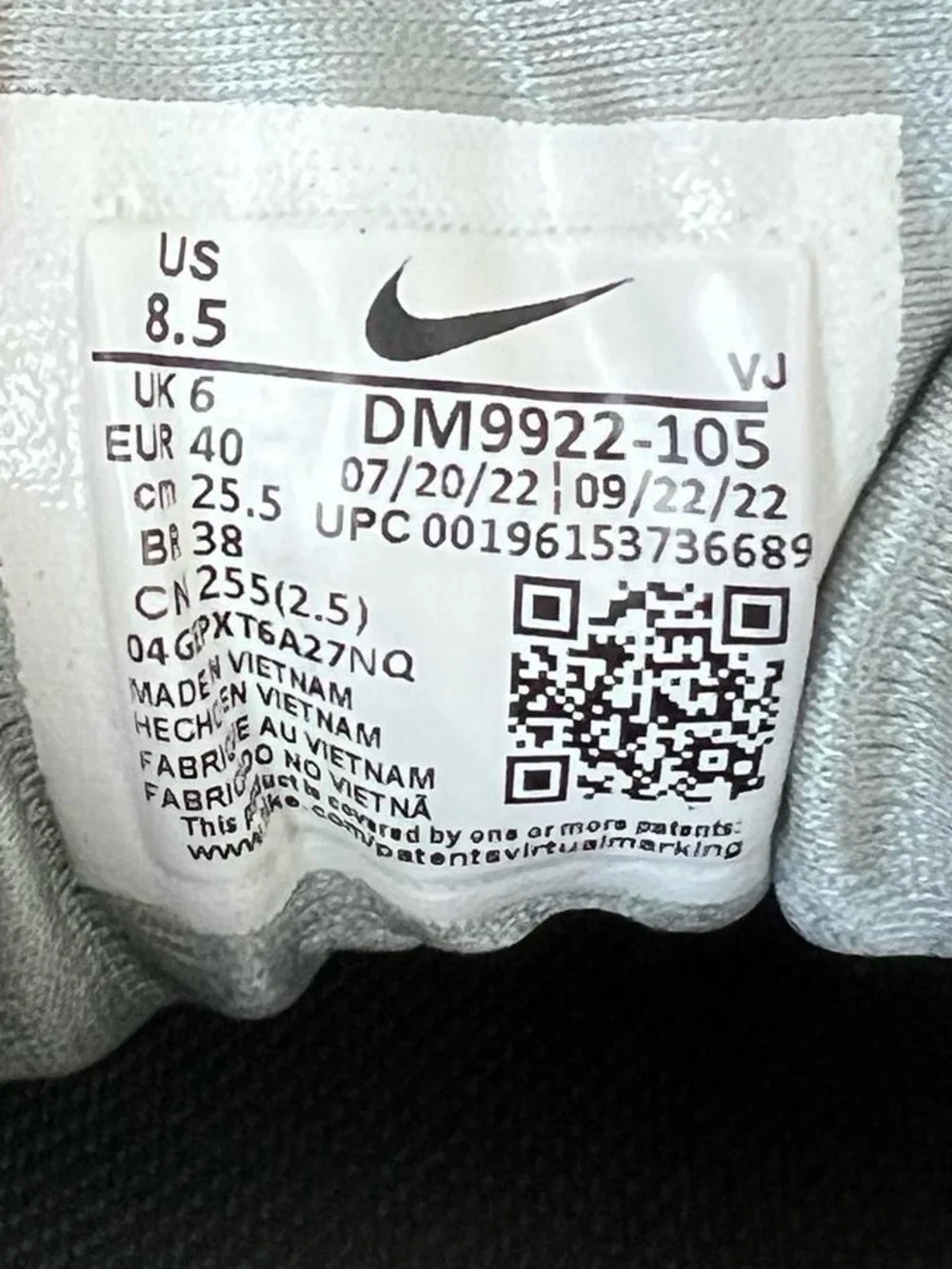 Nike Air Max 90 Futura Women’s 8.5 Mica Green Light Silver DM9922-105